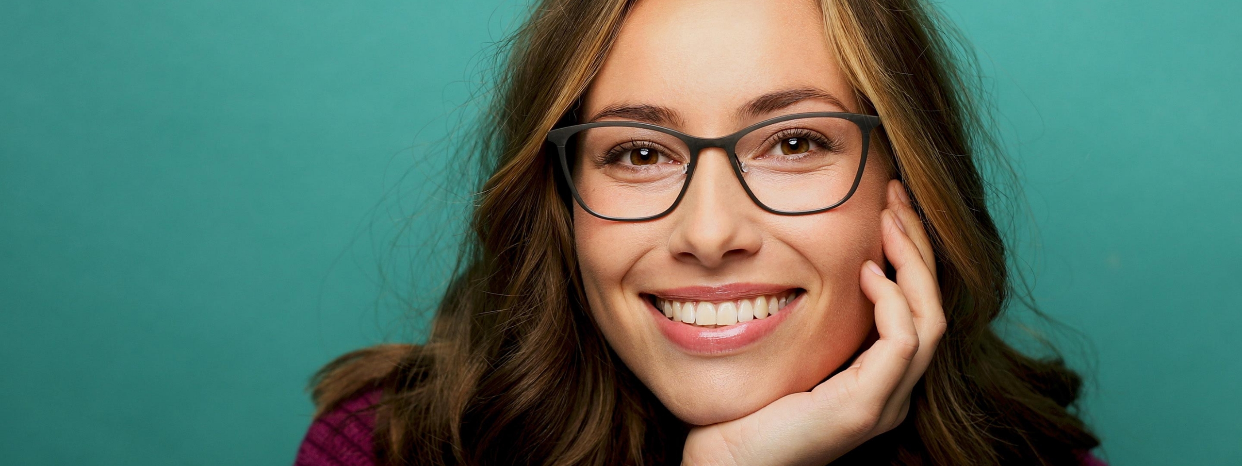 Frau mit Brille.